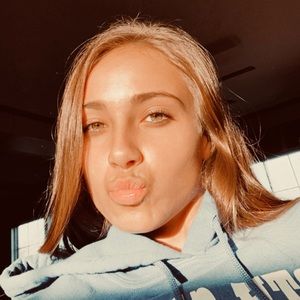 Meet your Posher, Cameron